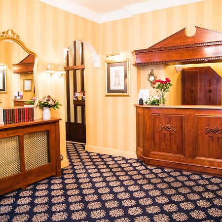 London Lodge Hotel Экстерьер фото