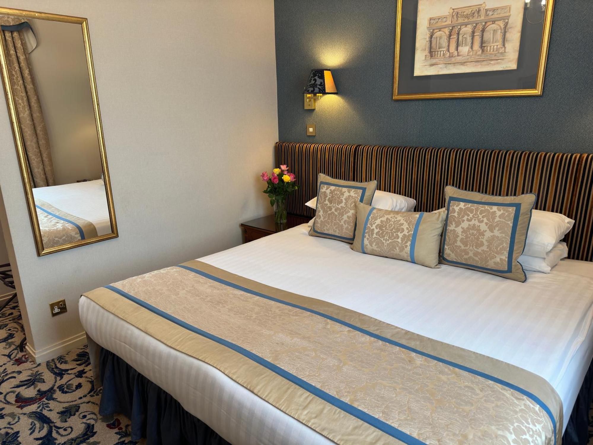 London Lodge Hotel Экстерьер фото