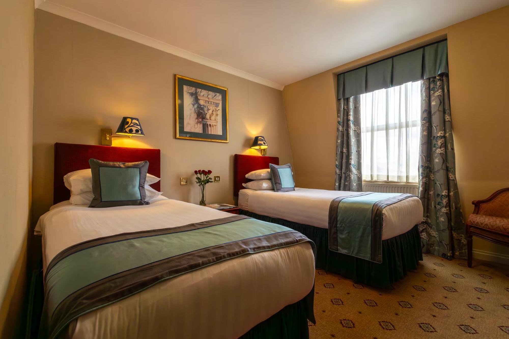London Lodge Hotel Экстерьер фото