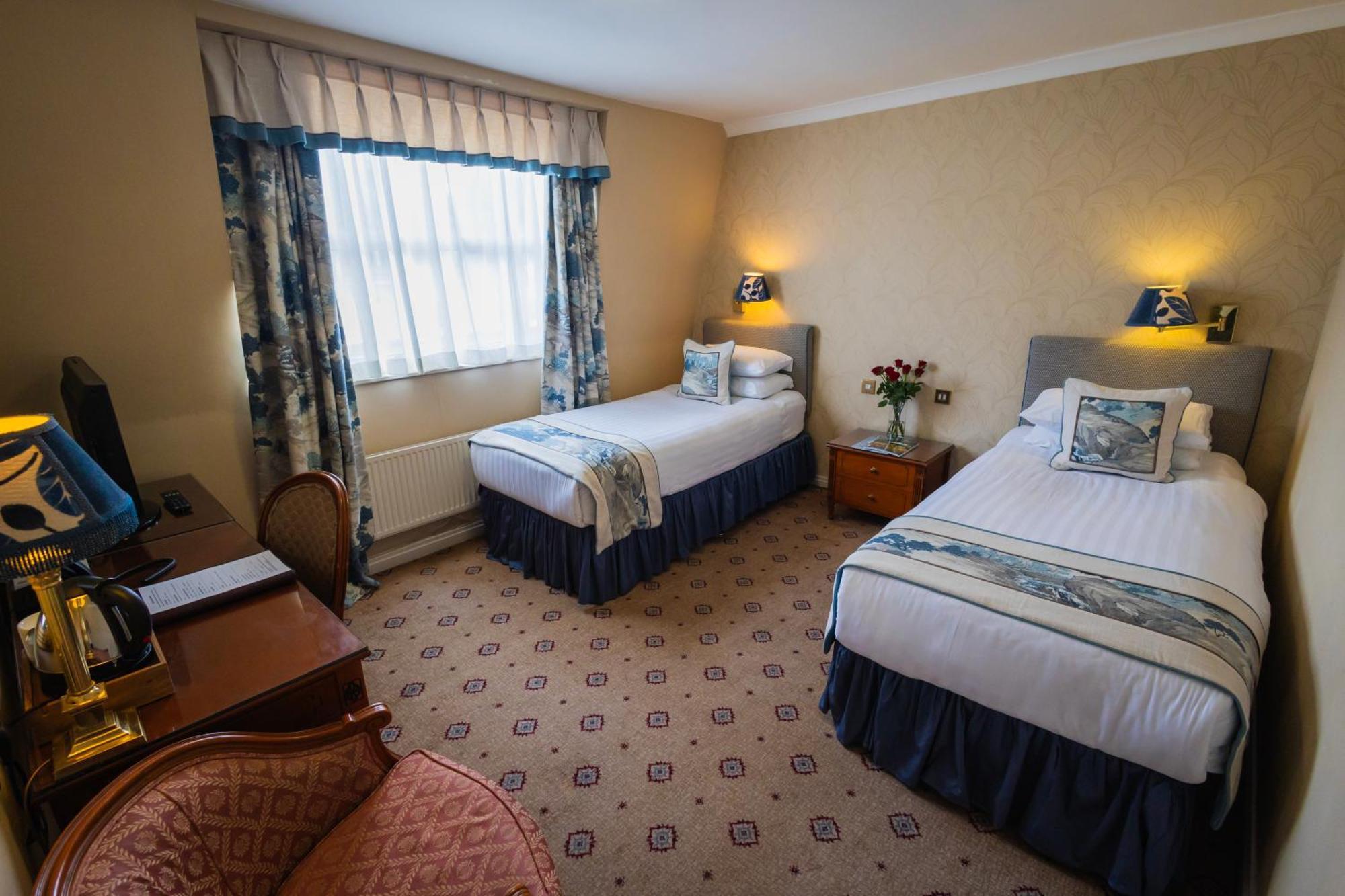 London Lodge Hotel Экстерьер фото