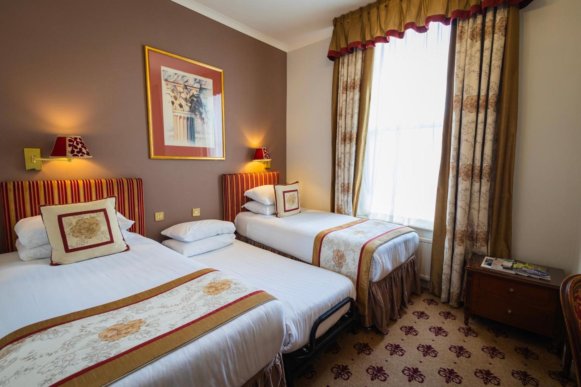 London Lodge Hotel Экстерьер фото
