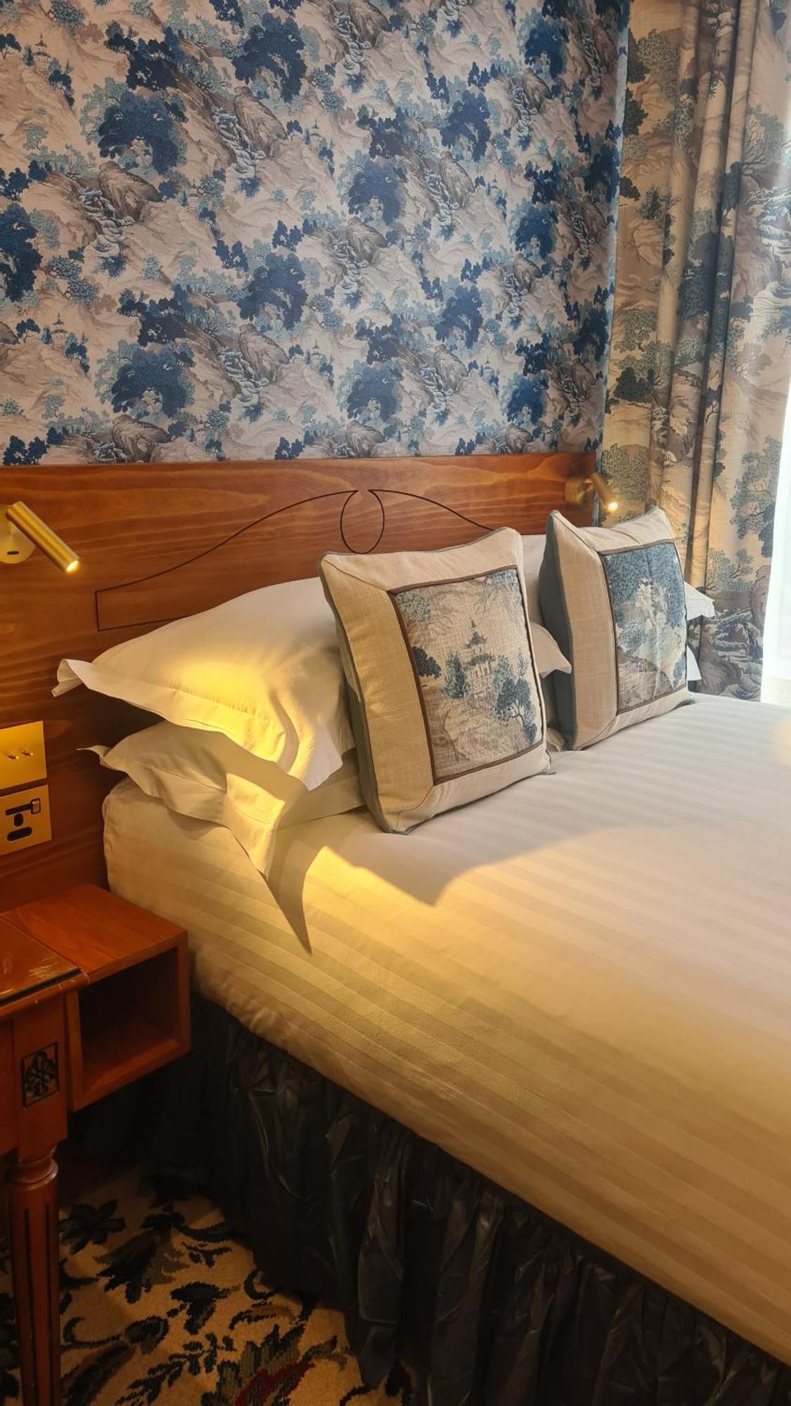 London Lodge Hotel Экстерьер фото